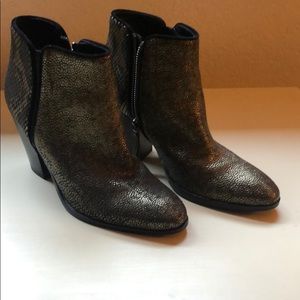 Giuseppe Zanotti Booties